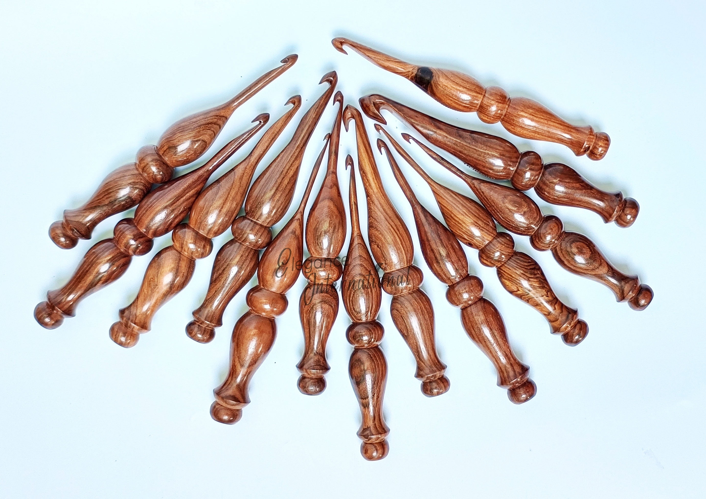 Wooden Crochet Hooks Set of 13-3.5mm to 12mm - Rosewood Crochet Hooks for Arthritic Hands - for Crocheting & Knitting - Ergonomic Soft Grip Handle Crochet Hooks - Gifts for Her(Dsg3,Hooks,Bowl,Stand)