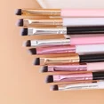 thumbnail image 4 of Double-headed Eyelash Brush Eyebrow Comb Eyebrow Brush Professional Makeup Brushes for Eye Brow Eyelash Extension Make Up Tools 01, 4 of 6