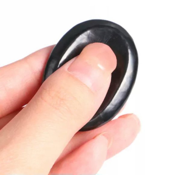 Natural Shungite Worry Thumb Stone Crystal Pocket Palm Protection Reiki Healing-1PC (Random Pick)