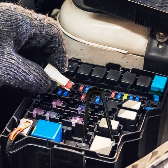 OFFIGAM 2Pcs Assorted Color Automotive Fuse Puller Tools for Easy Car Fuse Removal