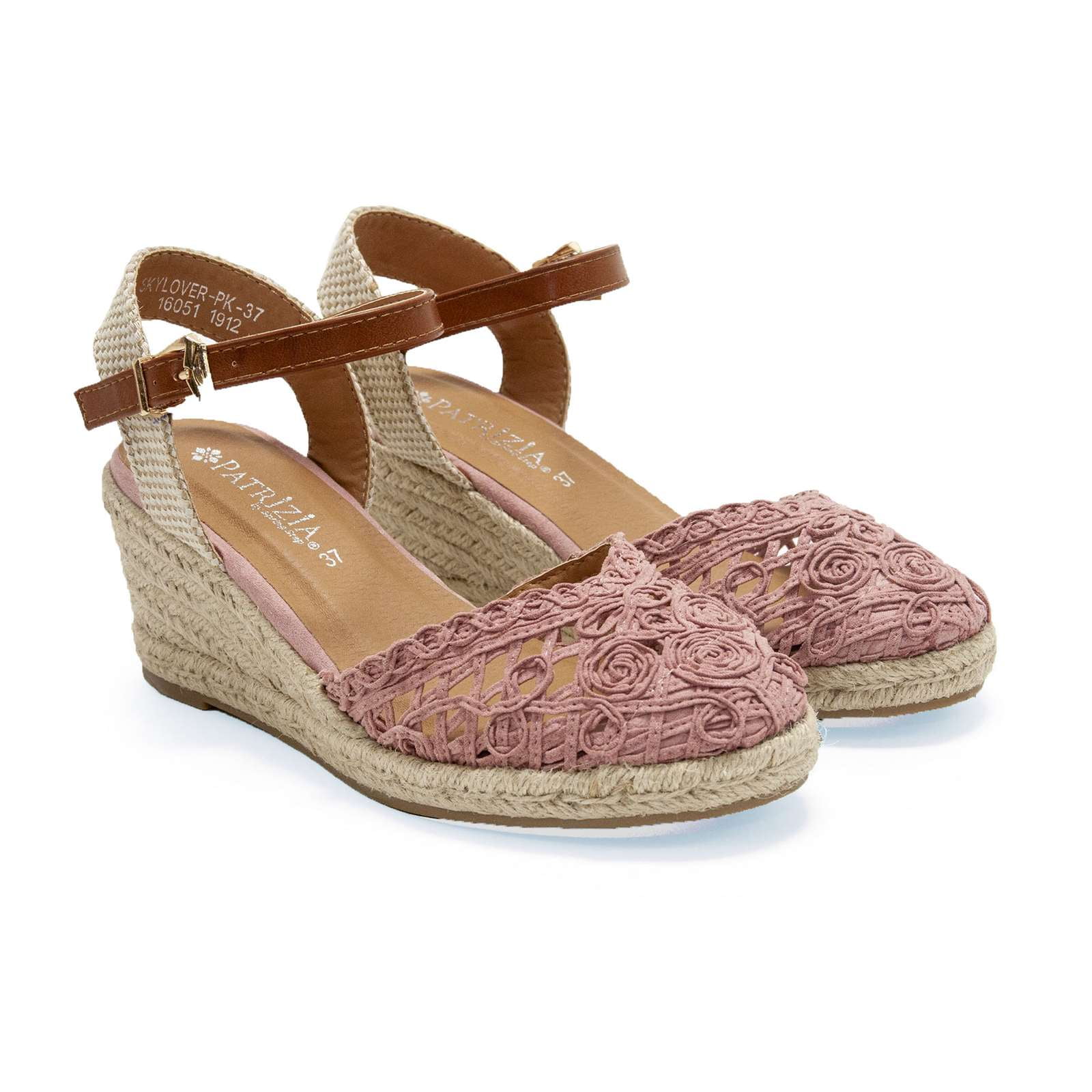 closed toe sandals walmart