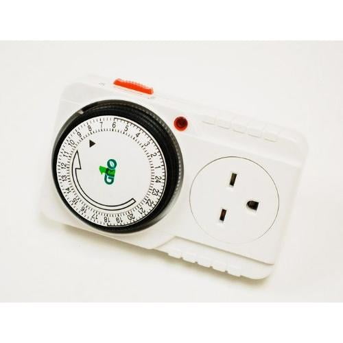 Gro1 Single Outlet Mechanical Timer 240V 710005 by DL Wholesale