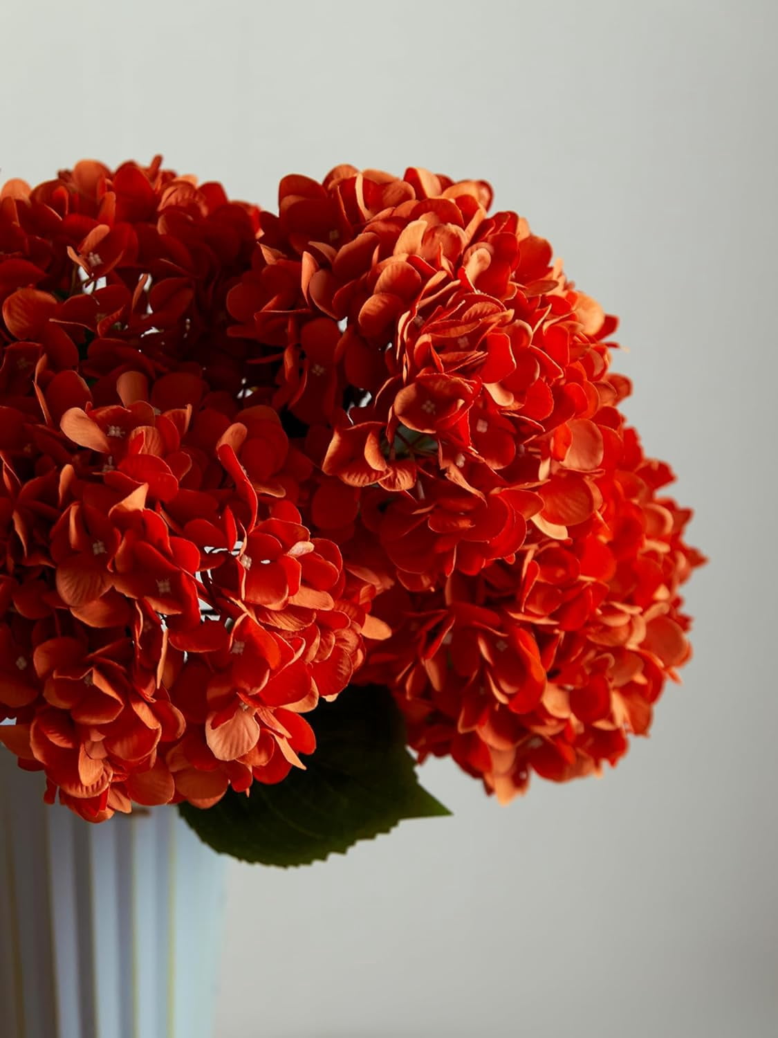 5PCS 15.4In Artificial Hydrangea Silk Flowers Bouquet Faux Hydrangea Stems for Wedding Centerpieces Home Decor (White, 5)