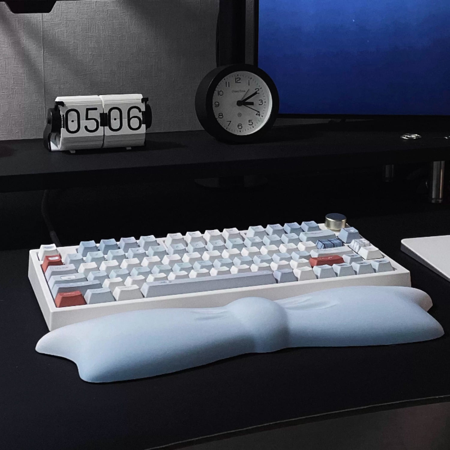 Bow Design Keyboard Wrist Rest, Ergonomic Memory Foam Palm Support Pad with Mouse Pad, Cute Desk Accessory Gift for Women Girls