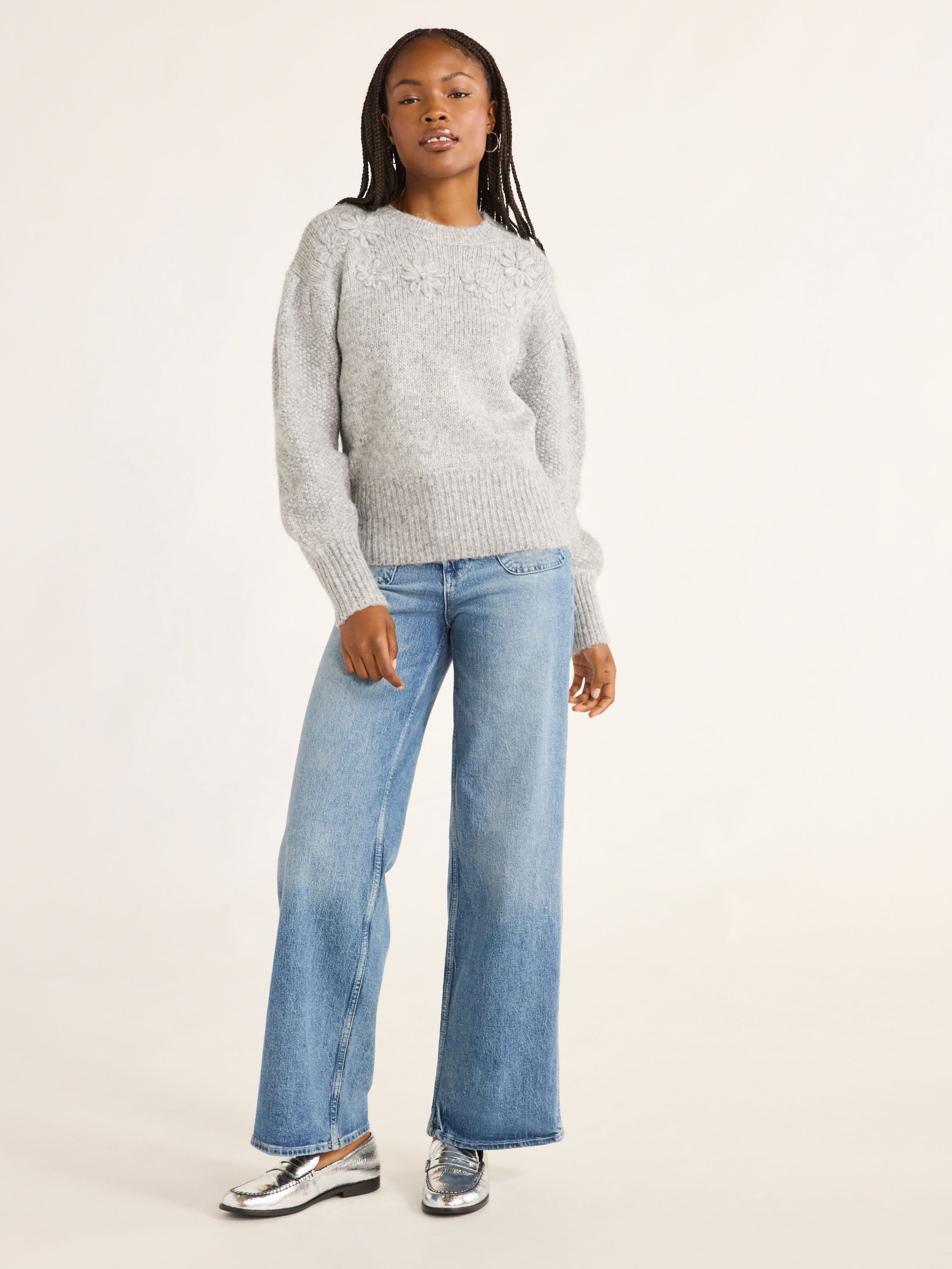 Free Assembly Women's & Women's Plus Embroidered Flower Sweater with Long Sleeves, Midweight, Sizes XS-4X