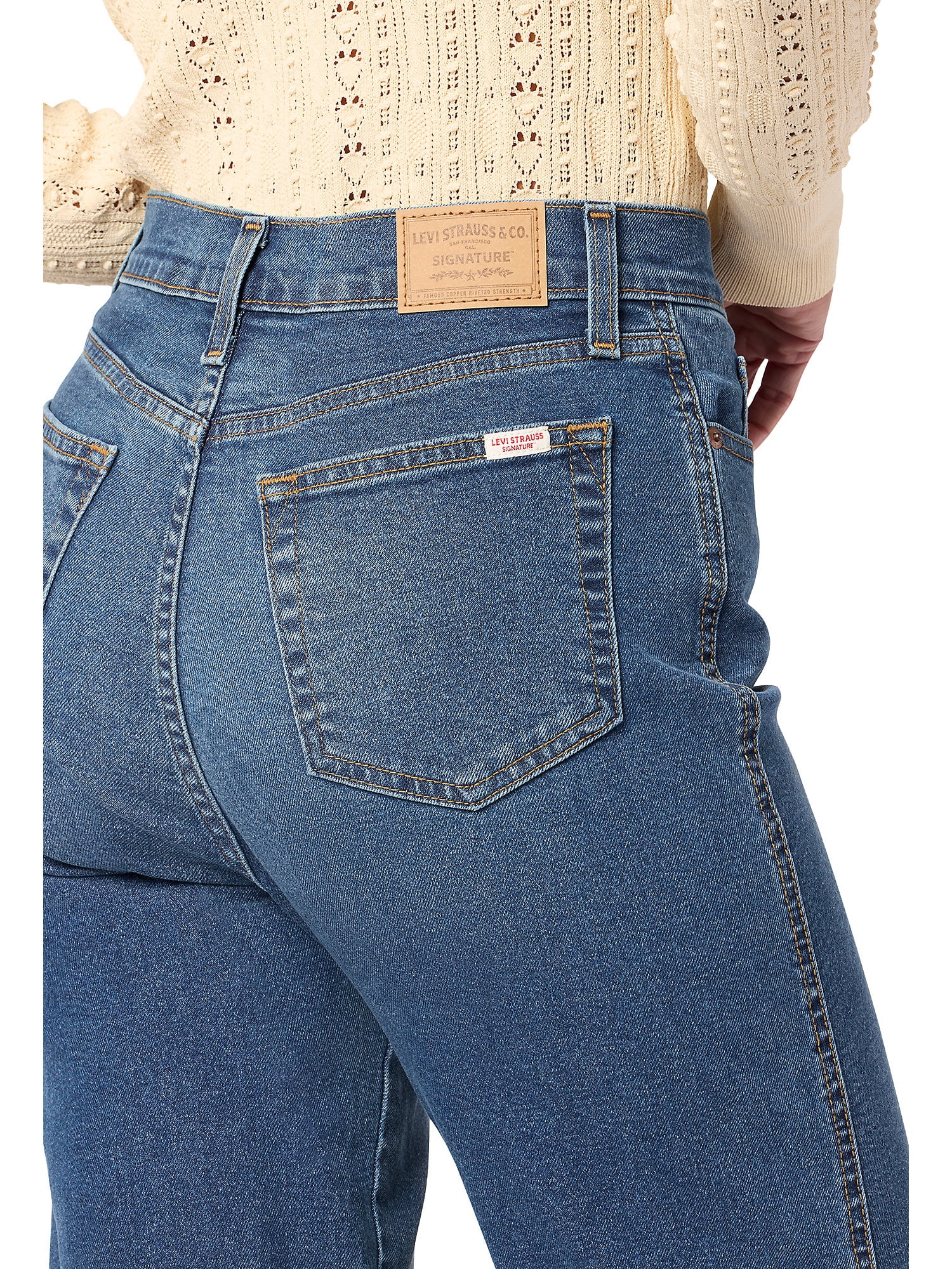 Levi Strauss Signature Women's and Women's Plus High Rise Straight Jean, Sizes 2-28