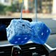 thumbnail image 1 of Par de espejos colgantes cuadrados retro (azul) Par de dados de peluche difusos con puntos para decoración de automóviles, 1 of 5