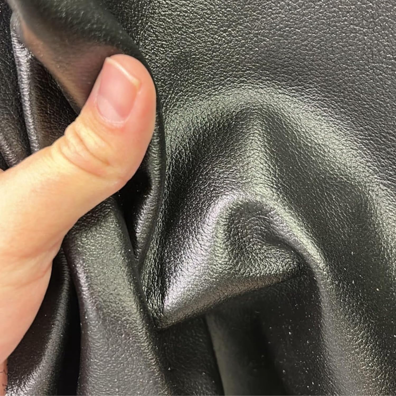ArtisanCowhides Soft Natural Grain Cowhide Nappa Leather for Crafts – Black 20 Sq ft