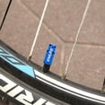 thumbnail image 3 of Tapa de aleación de aluminio para válvula de bicicleta, tapa protectora para rueda de bicicleta (FV), azul, 2 uds., 3 of 5