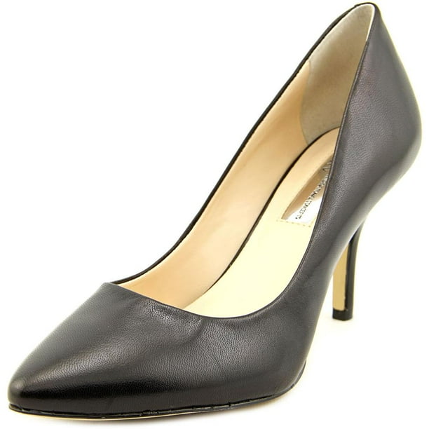 INC International Concepts - INC International Concepts Women's Zitah Pointed Toe Classic Pumps