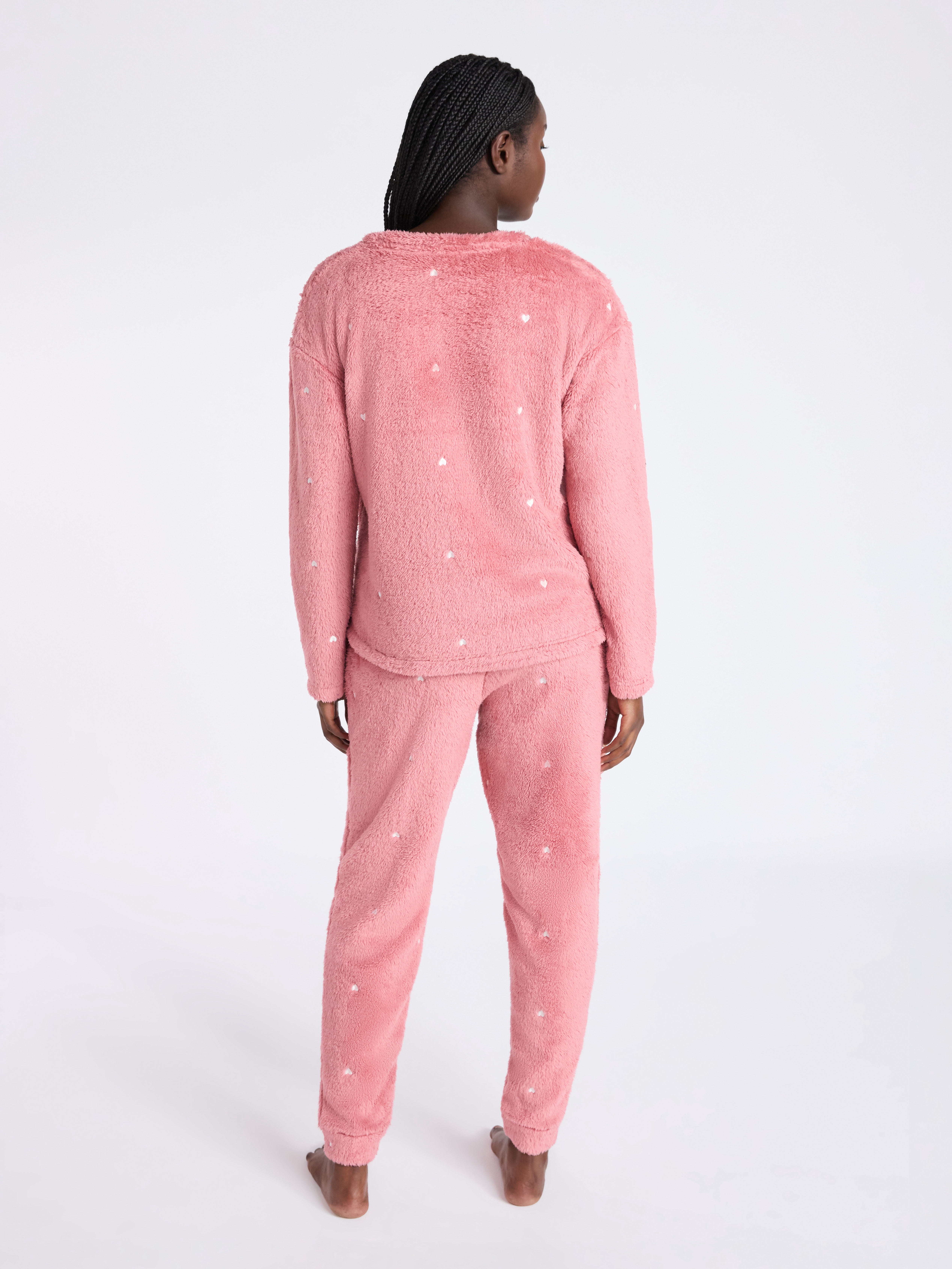Joyspun Women's Plush Long Sleeve Top and Pants Pajama Set, 2-Piece, Size XS-3X