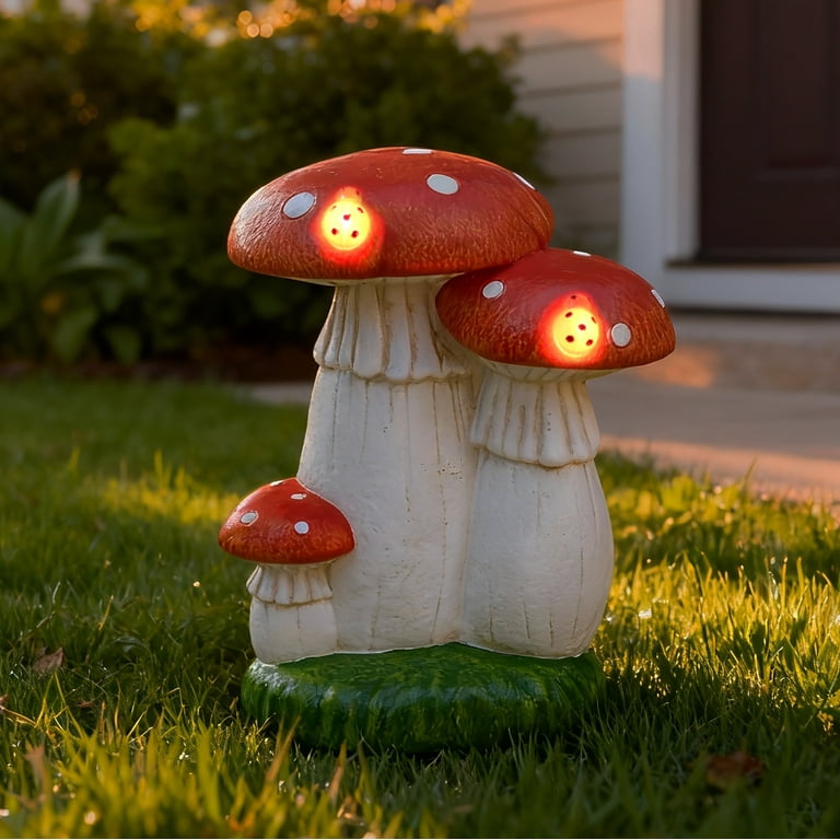 Mainstays Solar Three Mushrooms Outdoor Garden Statue with LED