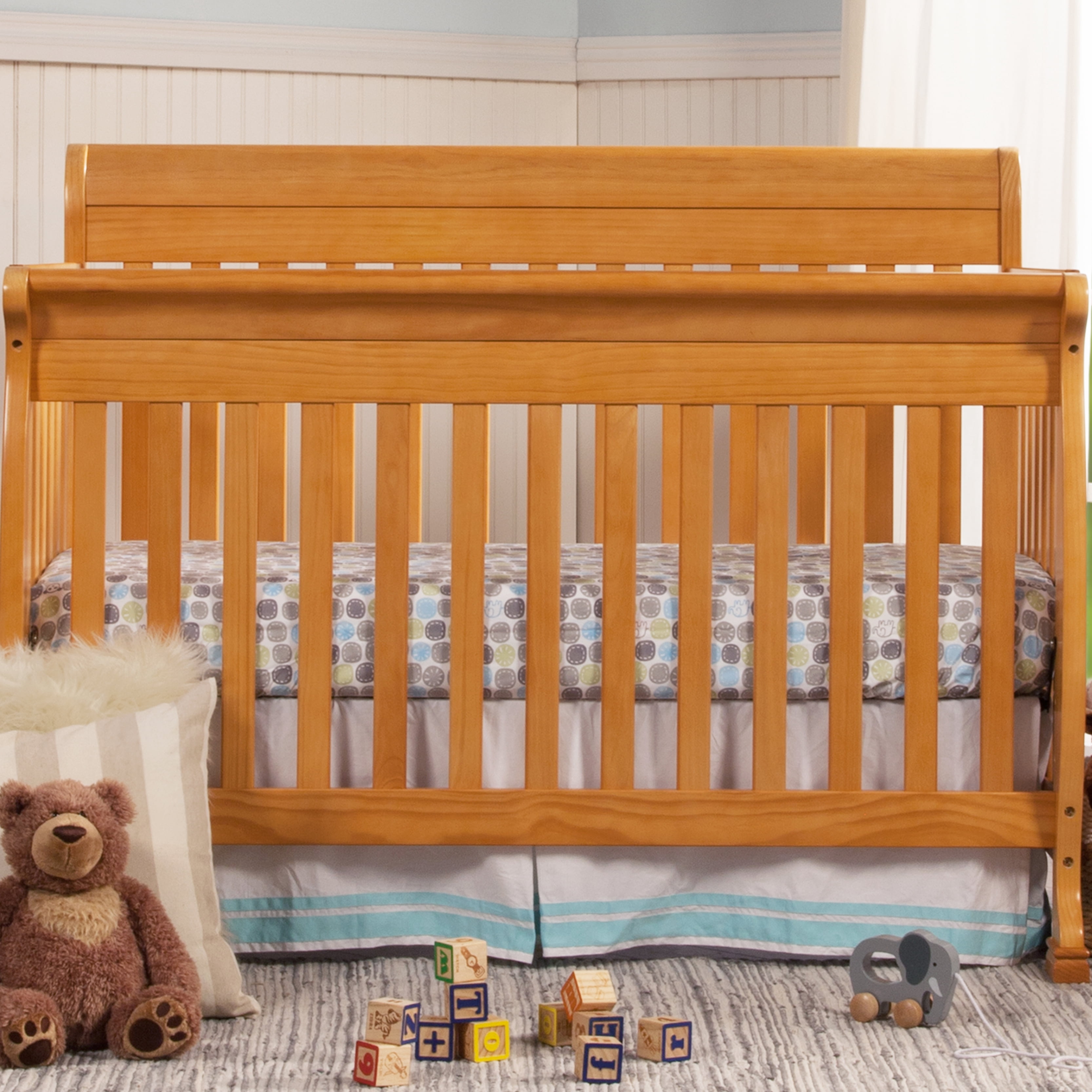 DaVinci Kalani 4-in-1 Convertible Crib in Honey Oak Finish, Greenguard Gold Certified