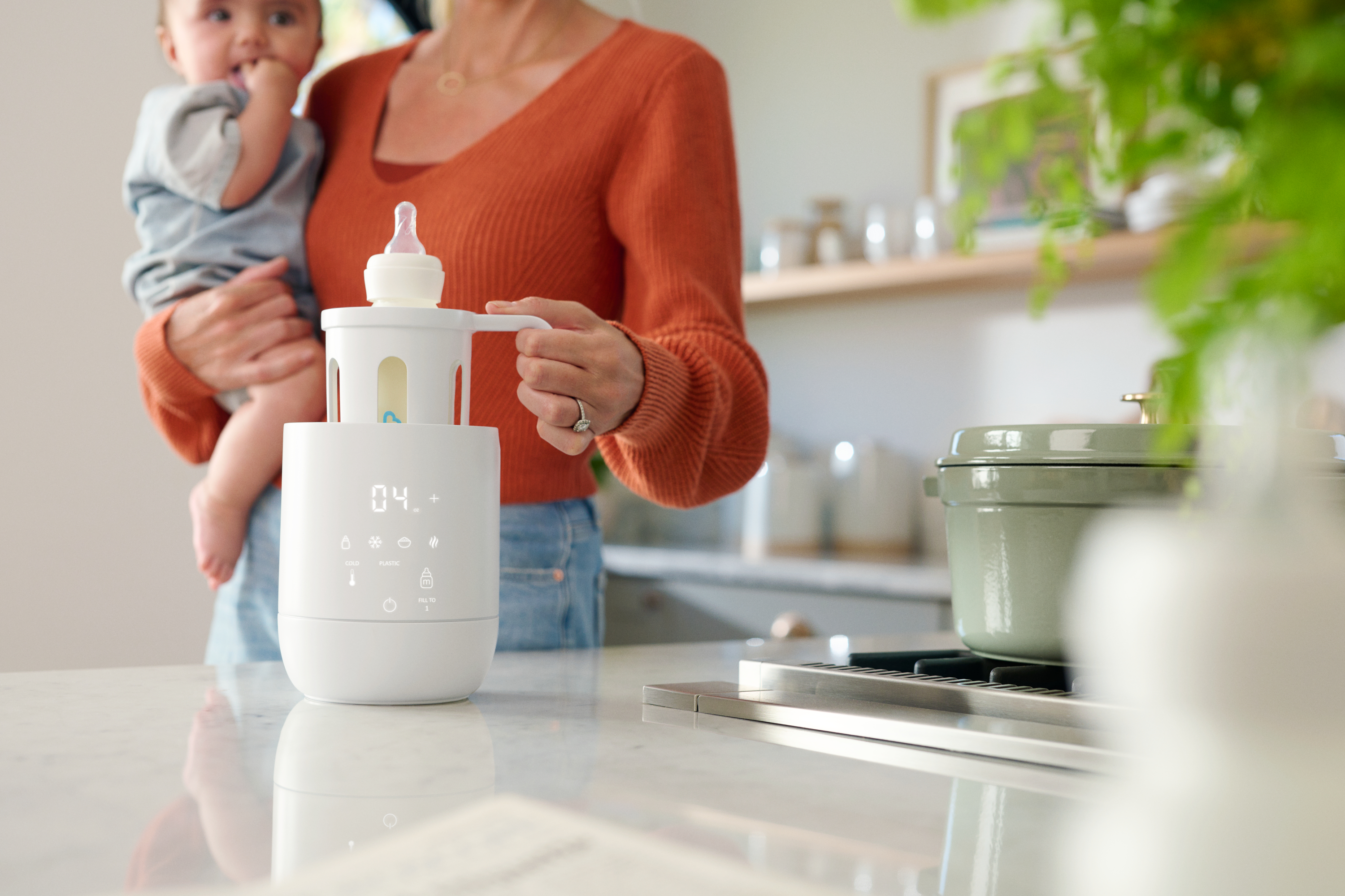 Munchkin Precision Digital Bottle Warmer & Sterilizer photo 5