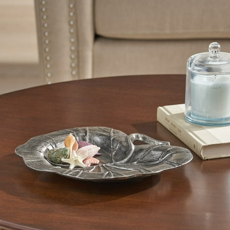 

Stylish Plate Décor Dinnerware Set Chip Resistant Ceramic Plates Microwave and Dishwasher Safe Perfect for Modern Kitchens