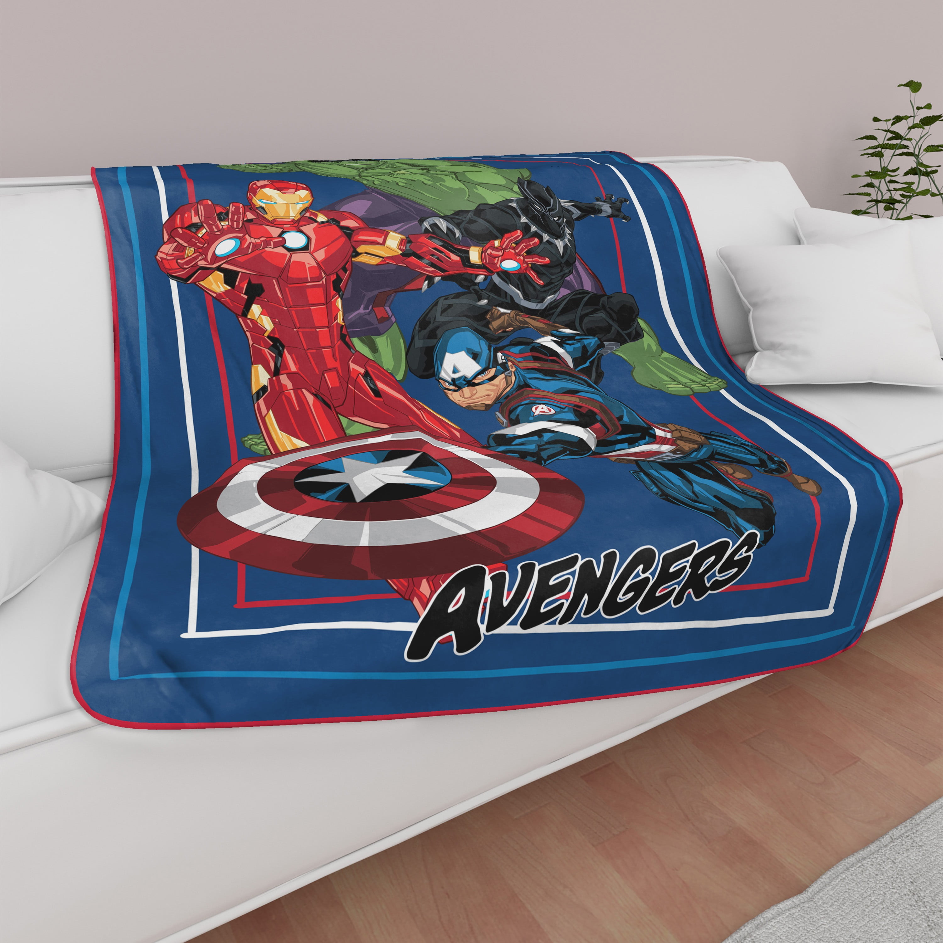 Best Seller Blanket Custom The Avengers Fleece Throw Blanket for Bed Easy Care 