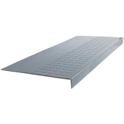 Roppe 12 X 5 Ft Dk Gray Raised Circular Rubber Sq Nose Stair Tread