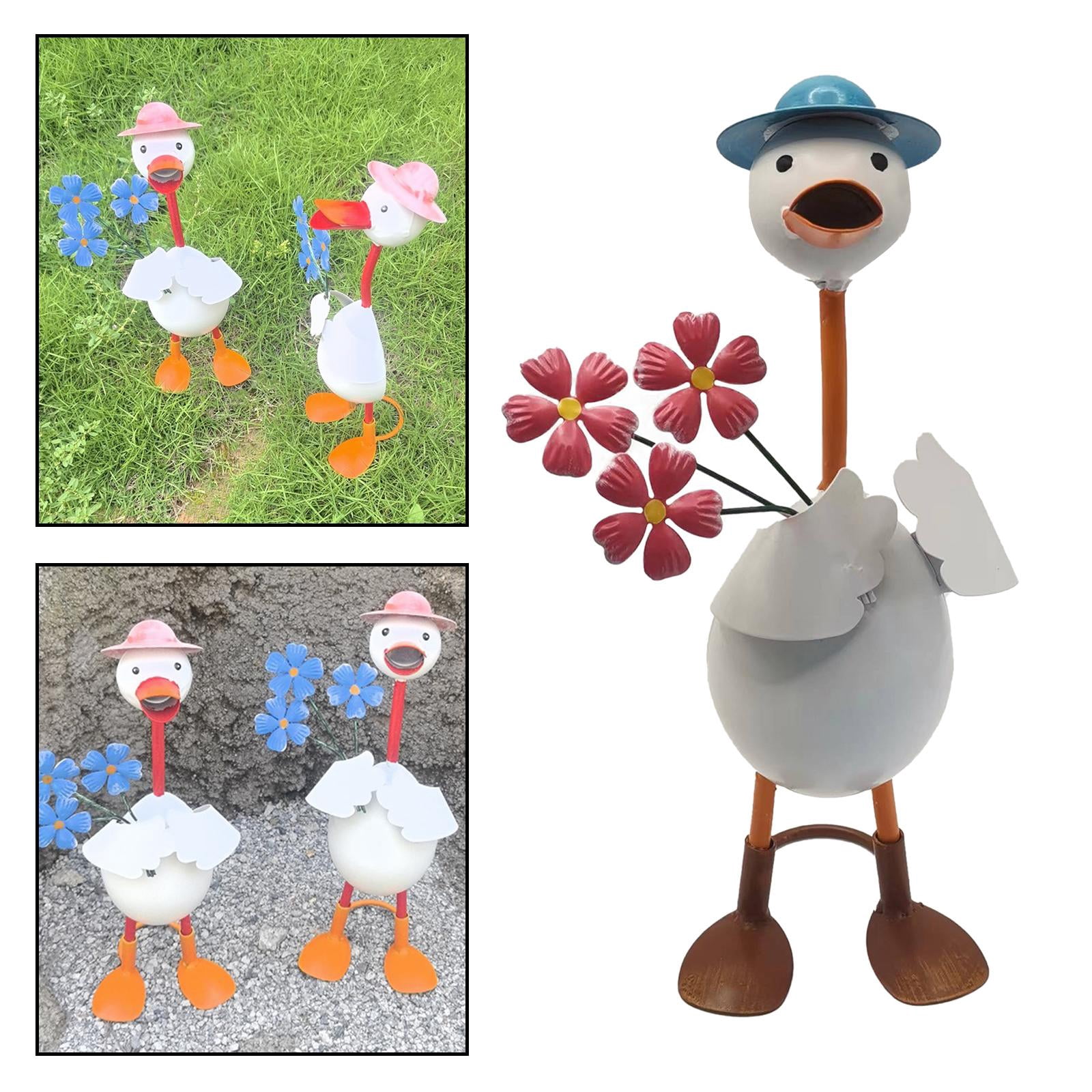Baoblaze Duck Garden Statue Figurine Animal Garden Statue Ornament Funny Sculpture for Indoor ,Outdoor ,Fence ,Garden, Decor Red Flowers