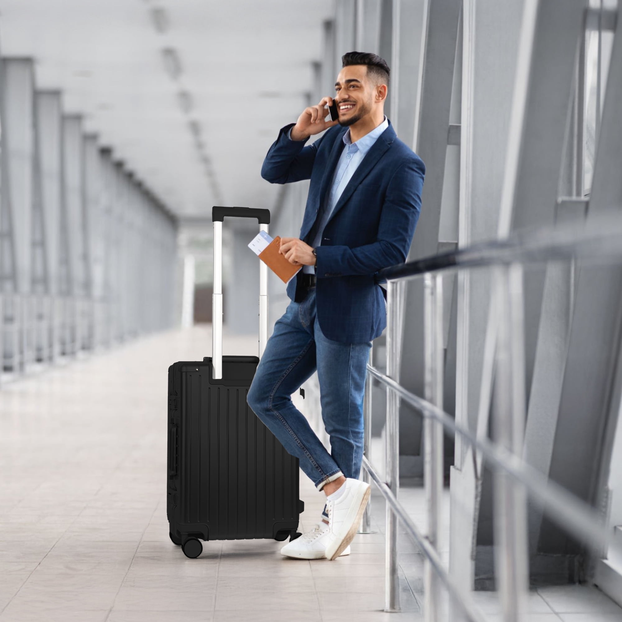 New York Xpress 20" Carry On Luggage with Aluminium Frame,Hardside Zipperless Suitcase with Spinner Wheels Double TSA Lock, Black, AL12501