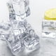 thumbnail image 4 of Advancent 100 unids/set cubos de hielo acrílicos de apariencia realista simulada respetuosos con el medio ambiente reciclables Decoración del hogar, 4 of 6