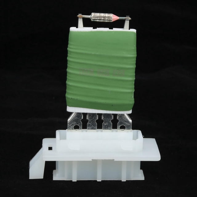ventilador del calentador resistencia del motor del motor 1k0959263a ajuste para beetle Resistencia del soplador de recambio con carcasa ABS blanca, elemento resistivo envuelto en recubrimiento verde, placas metálicas y cuatro contactos de clavija en la base; vista frontal centrada sobre fondo negro. Adecuada para modelos Beetle, Rabbit y SportWagen 2006–2014; a menudo se usa para reparar o reemplazar el control de velocidad del ventilador.