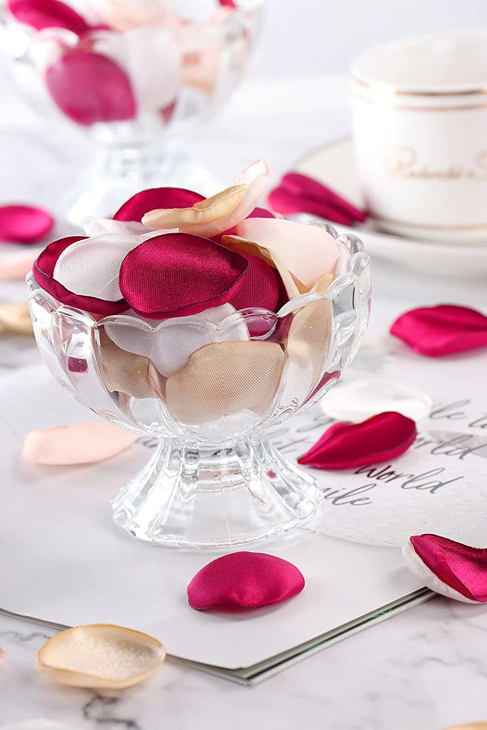 Aivanart 400pcs Silk Rose Petals for Wedding Decorations, Blush Pink Flower Petals for Centerpieces Reception Tables Rustic Decor Flower Girl