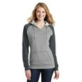 thumbnail image 1 of Sudadera con capucha raglán de polar ligero para mujer District®. DT296 Distrito DT296, 1 of 1