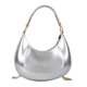 thumbnail image 2 of Bolsa de hombro con cadena para mujer, bandolera femenina sencilla de piel sintética con media luna brillante Likrtyny Para Estrenar, 2 of 9