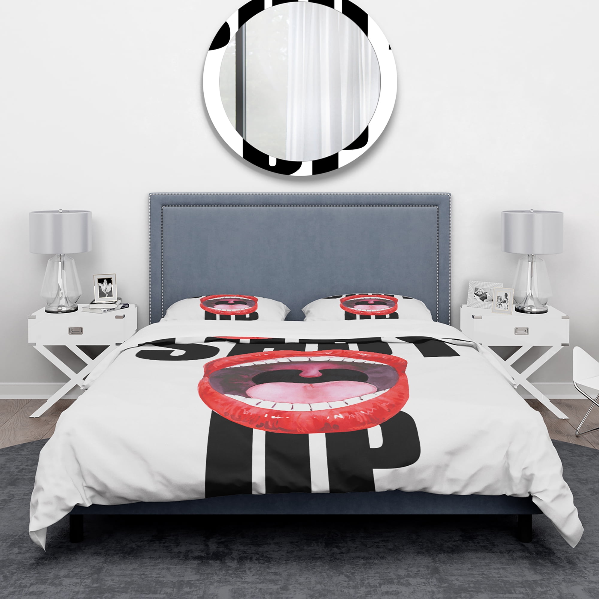 Designart 'Female Lips' Glam Duvet Cover Set