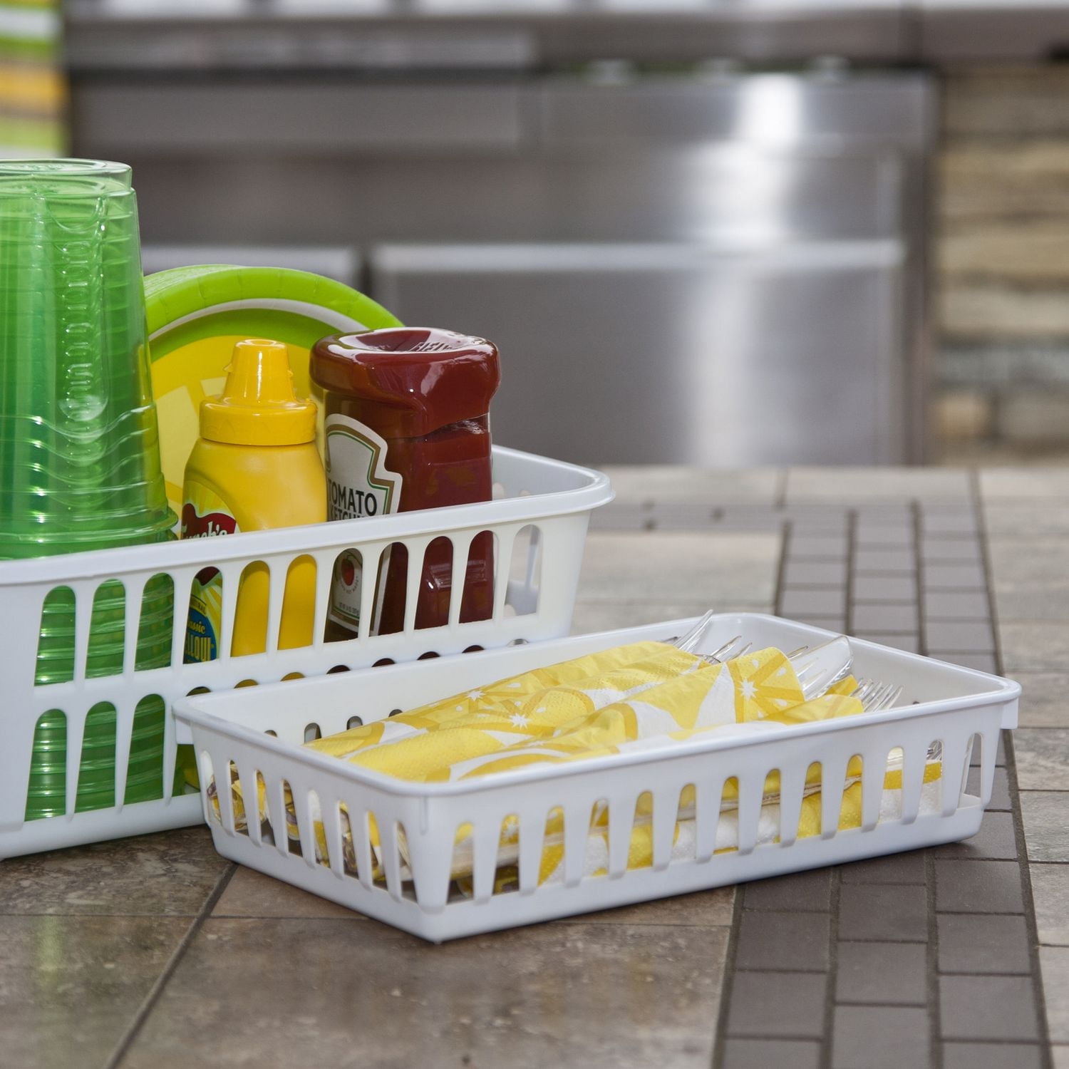 Plateau d'entreposage mince de Sterilite en blanc 1 plateau