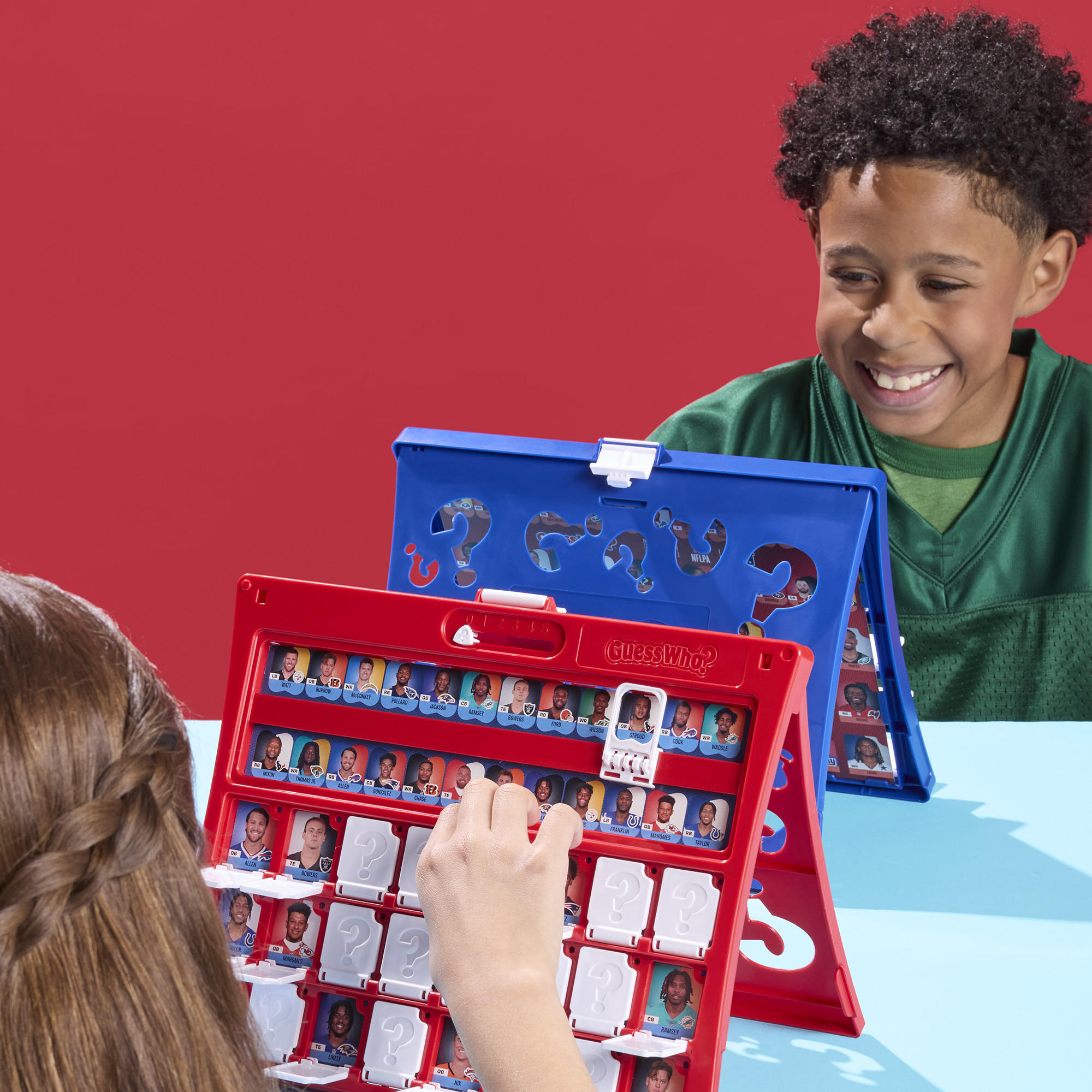 Guess Who? NFL Edition Board Game photo 5