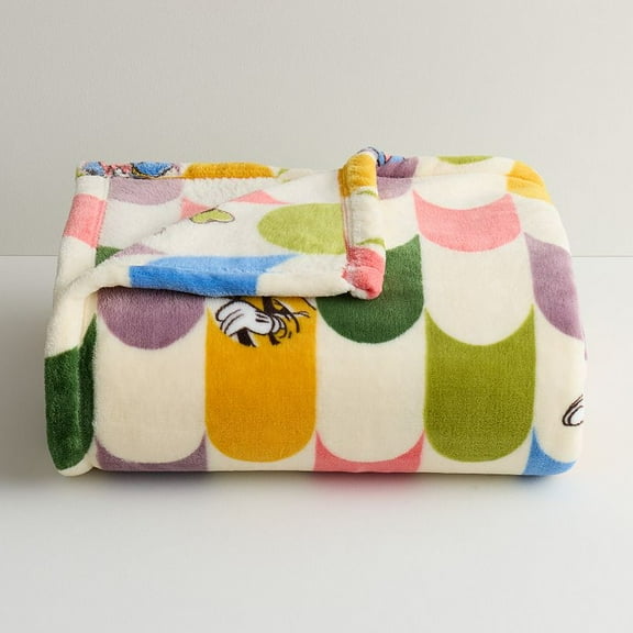 Mickeys Friends Oversized Supersoft Printed Plush Throw  60" x72"
