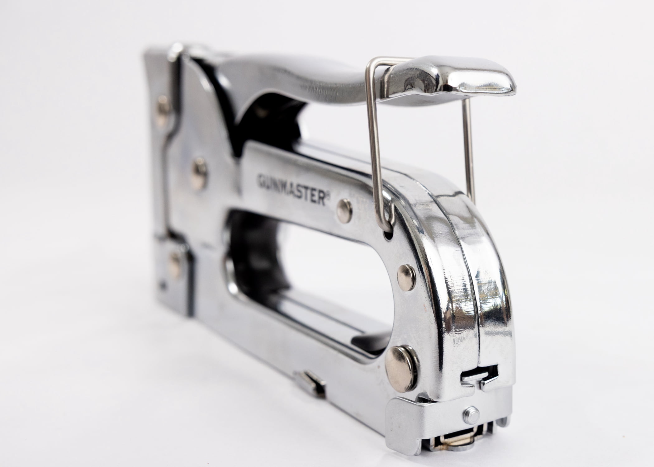 Gunmaster Target Stapler with 100 Preloaded Staples