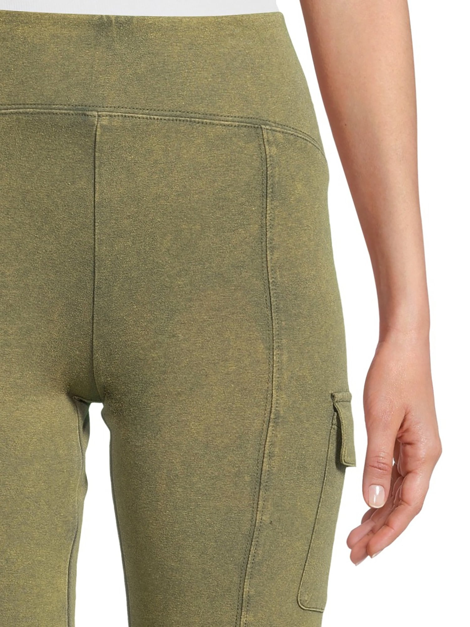 No Boundaries Juniors and Juniors Plus Washed Cargo Flare Pants, 31” Inseam, Sizes XS-4X