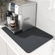thumbnail image 1 of Alfombrilla de café para ocultar manchas, bandeja absorbente de goma para encimera de cocina, alfombrilla de secado, accesorios para cafetera y barra de café, 1 of 5