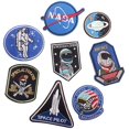 thumbnail image 4 of Juego de 20 parches bordados de astronauta, calcomanías con emblemas, mochilas, ropa y chaquetas en varios tamaños, 4 of 5