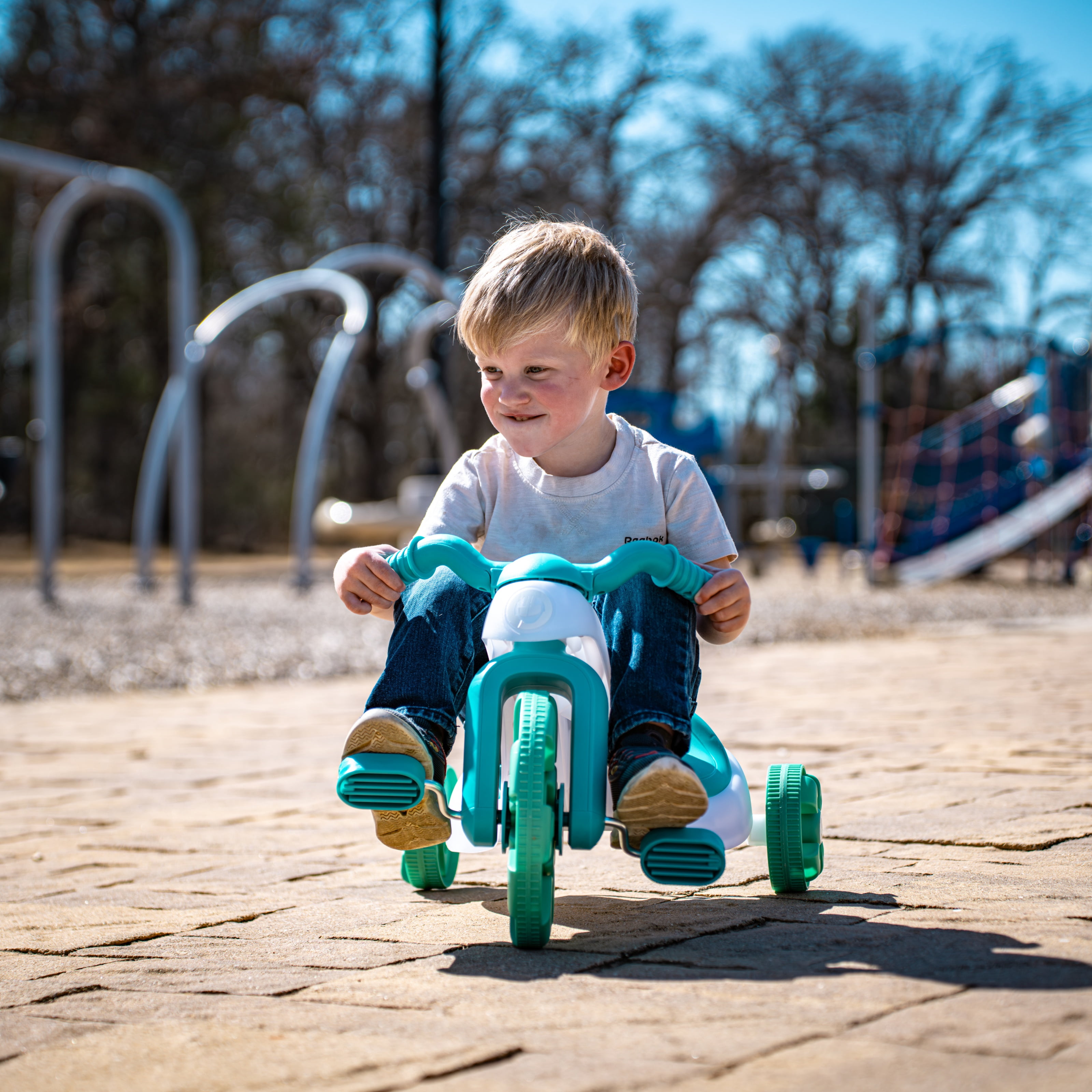 GOTRAX Light-Up 12" Kids' Trike in Teal Blue – Spark Fun & Adventure for Ages 3+