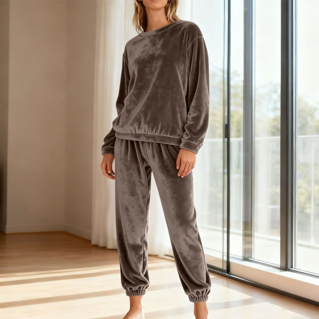 Conjunto de pijama de terciopelo grueso y cálido para mujer, con cuello redondo, estampado y pantalones de poliéster para invierno.