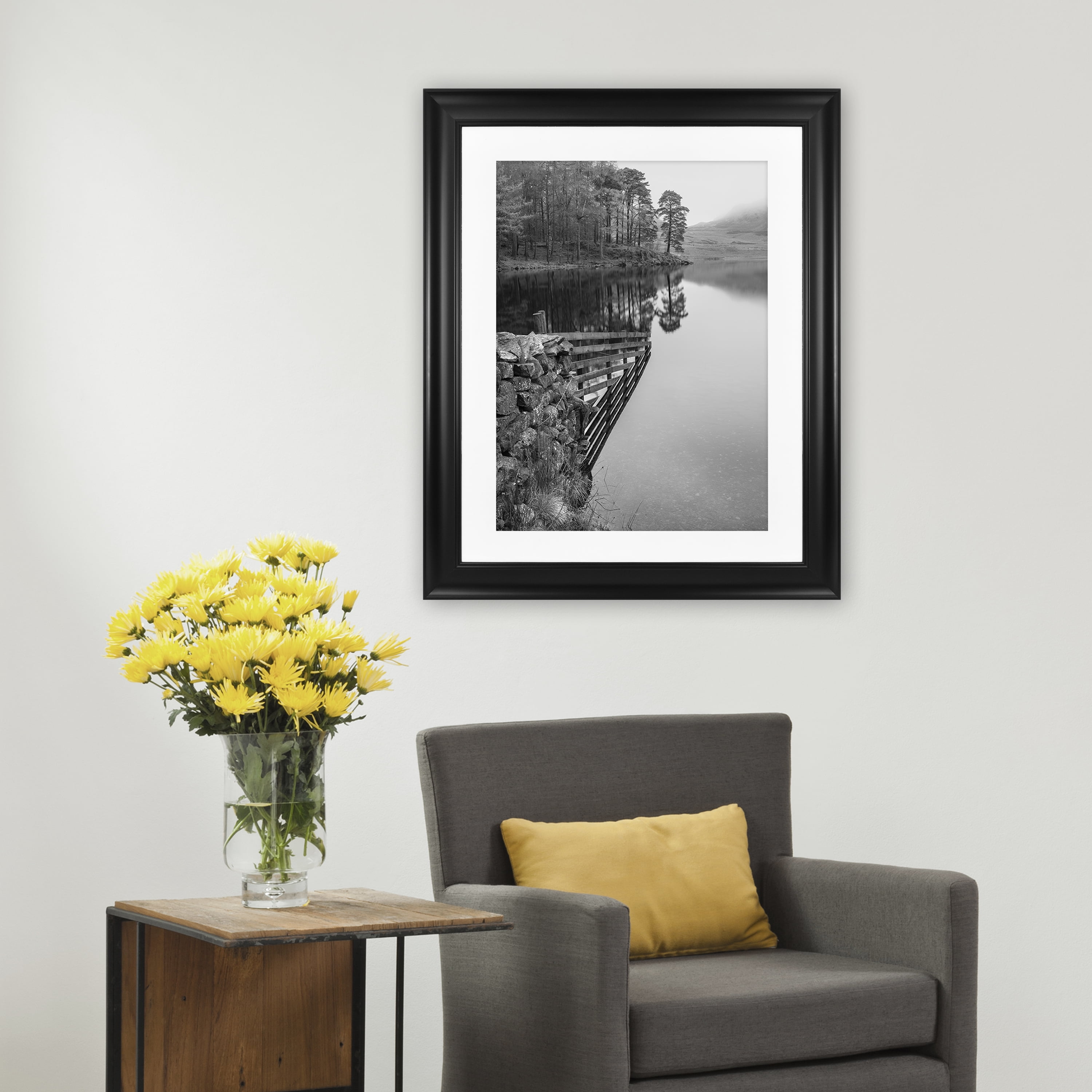 Mainstays 24x30 Wide Gallery Poster and Picture Frame, Black