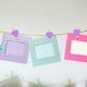 thumbnail image 2 of 50 pinzas de madera con forma de corazón, bonitas pinzas pequeñas para fijar fotos y cuadros (morado)., 2 of 7