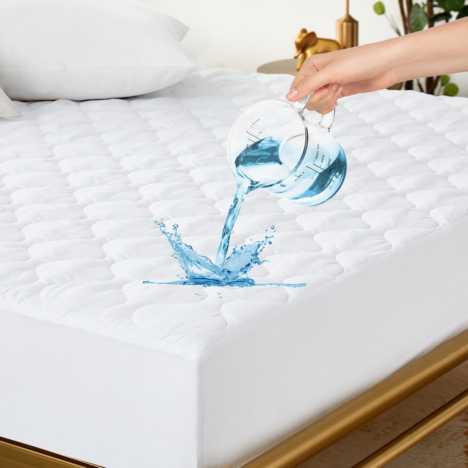 Easy to Clean Soft Breathable Smooth Mattress Cover Full Size 100% Waterproof Mattress Pad Fits Up to 21 Inches Deep Pocket Skirt 3D Air Fiber Fabric Mattress Protector 