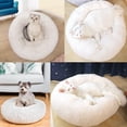 thumbnail image 4 of Cama redonda para perros y gatos (40 cm, blanca), cojín de peluche, cesta suave con forma de dona para perros y gatos pequeños y medianos., 4 of 5