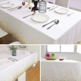 thumbnail image 5 of 2 piezas Manteles desechables, rectangulares Manteles de fiesta con lunares blancos y dorados para bodas, Navidad, fiestas de cumpleaños, picnics (137 x 274 cm), 5 of 5