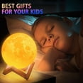 thumbnail image 2 of Lámpara de luna LED de 15 cm con control remoto, lámpara de luna 3D 16 colores de luz cambiantes, decoración de luna con soporte de madera luz de noche de luna portátil con masa, 2 of 5
