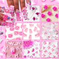 thumbnail image 2 of Set de colgantes para uñas Namifin 3D con forma de oso de gominola rosa y lazo con forma de mariposa, 2 of 6
