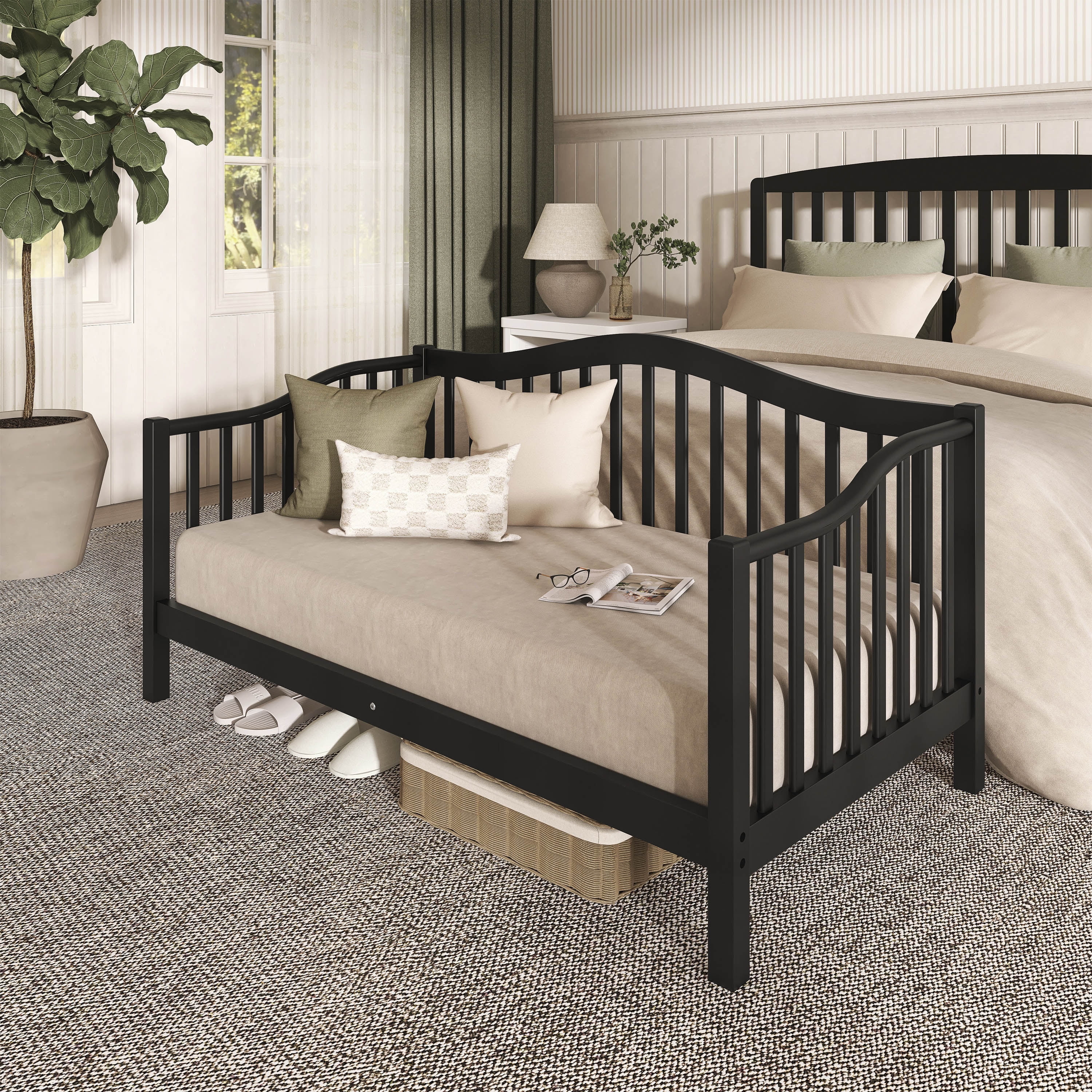 Dream On Me Austin Toddler Day Bed, Black