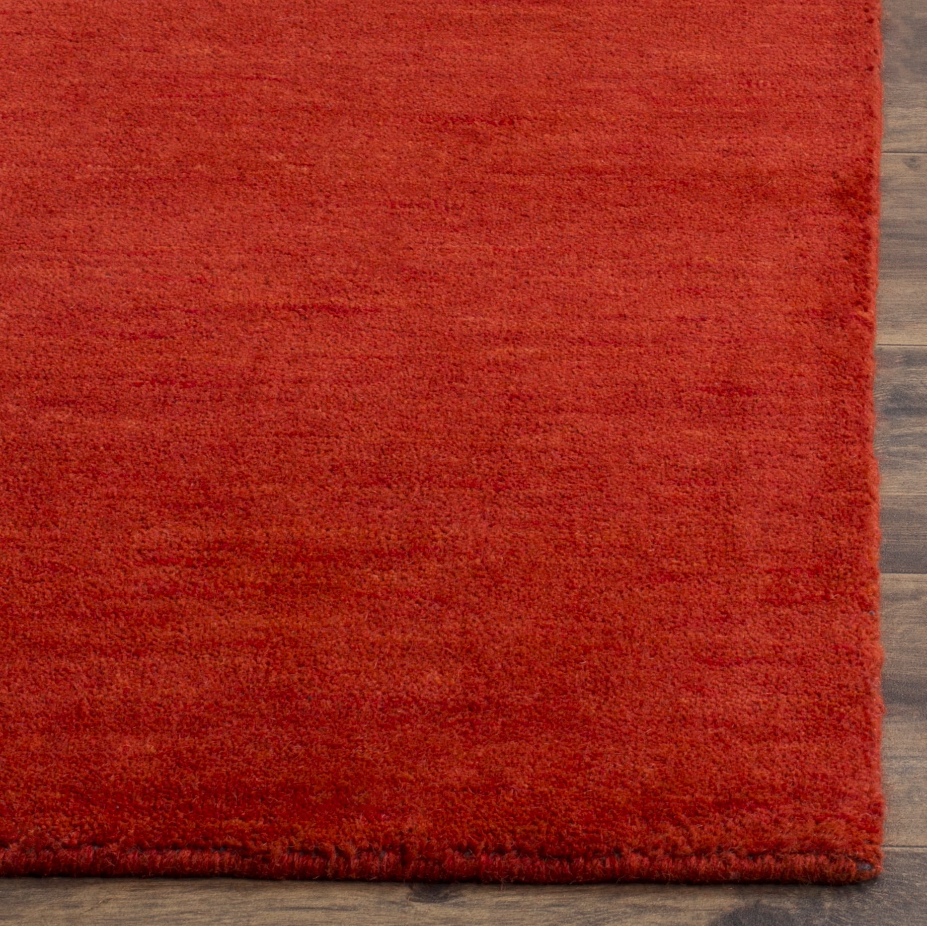 Safavieh Himalaya Dawa Solid Area Rug, Red, 3' x 5'