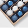 thumbnail image 2 of Set 50 Esferas Adornos Navideños Arbol Navidad Plastico Azul Plata Plateadas, 2 of 4