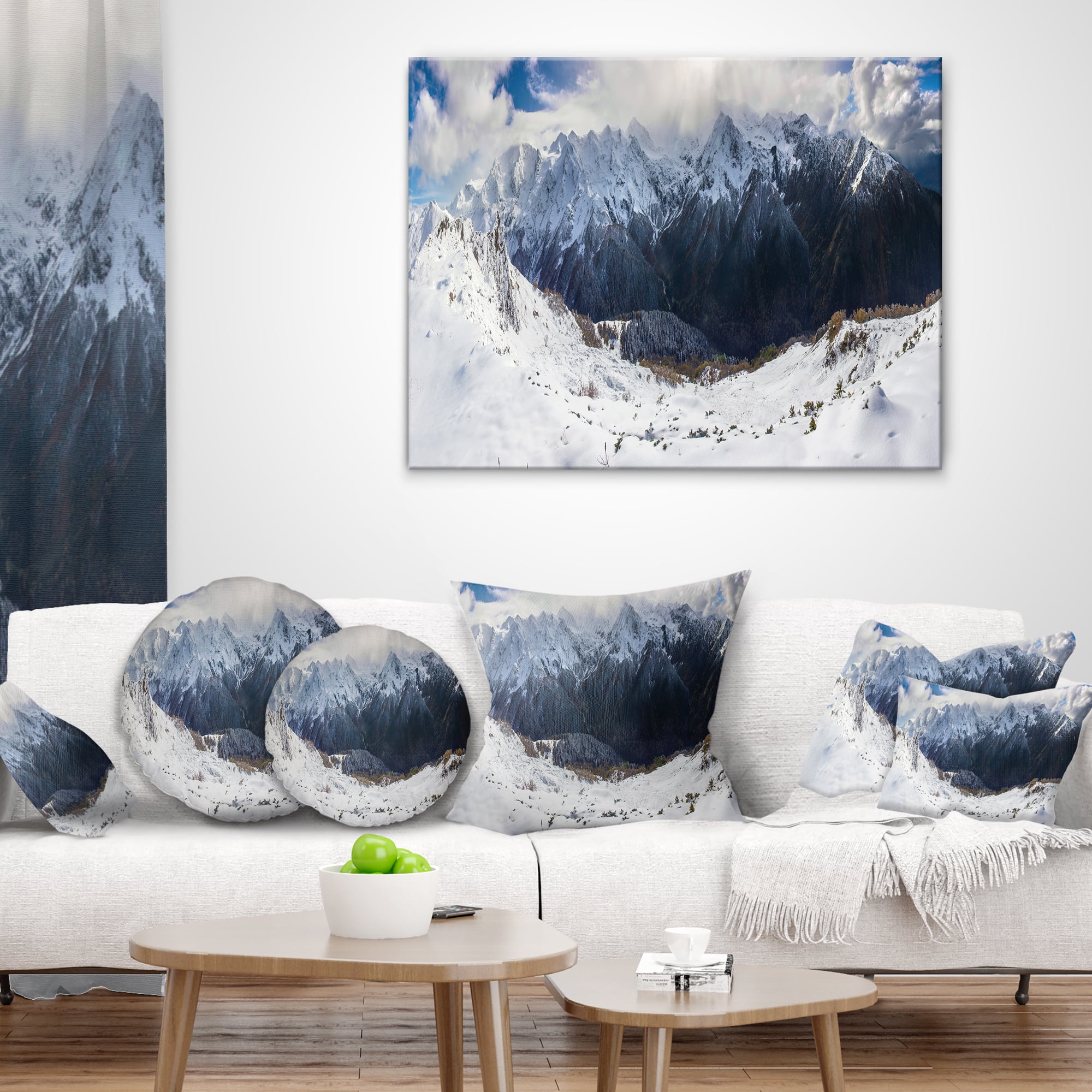 Designart Winter Mountain in Svaneti - Landscape Photography Throw Pillow - 16x16