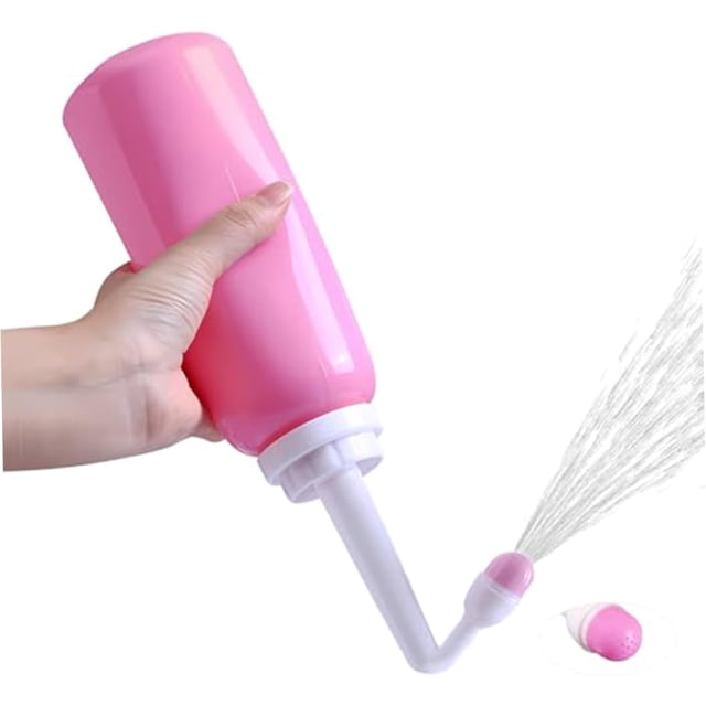 Perineal Bottle for Postpartum Care, 500ml Portable Handheld Upside Down Peri Bottles with Cover, Postpartum Essentials for New Moms Perineal Recovery & Cleaning..